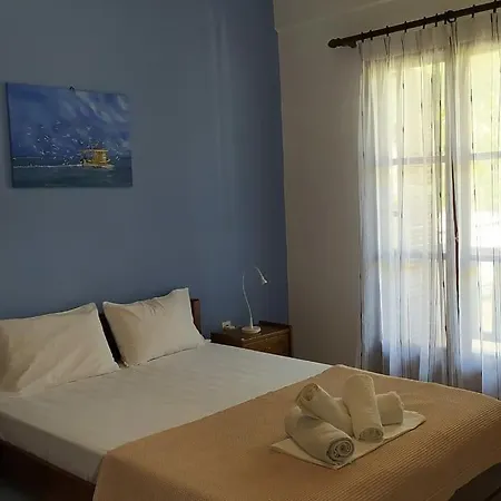 Neria Summer Χανιώτη