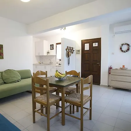 Neria Summer Апартаменты *