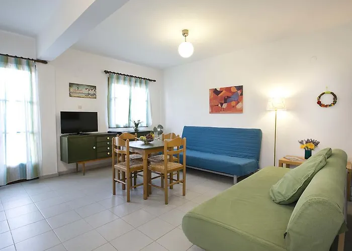 Neria Summer Chaniotis